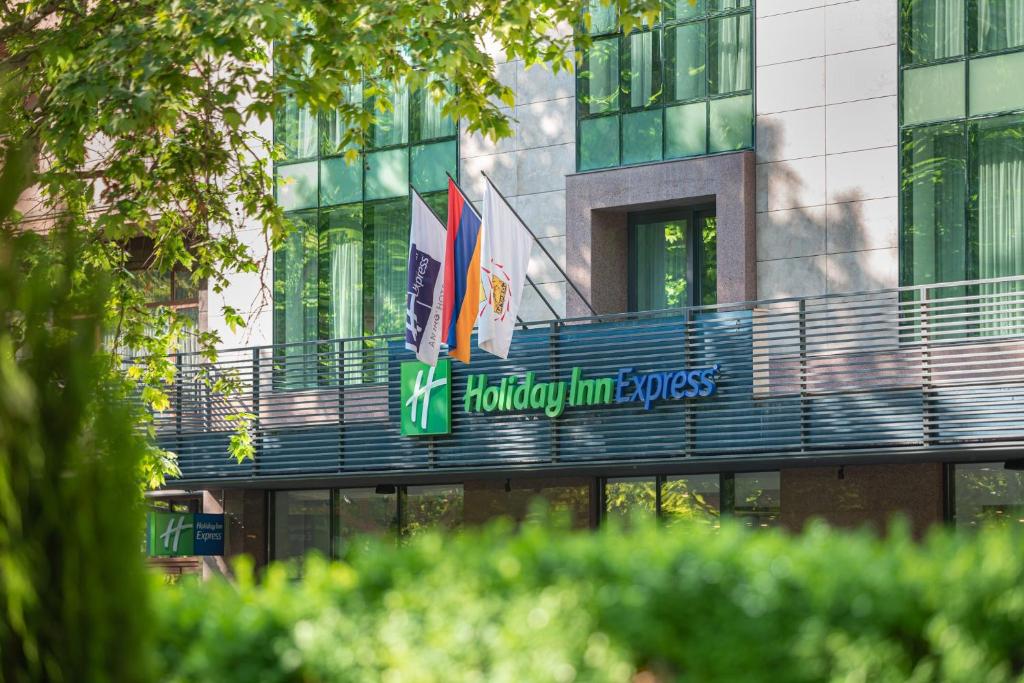 Holiday Inn Express